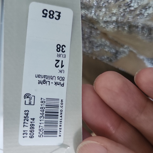 Dress - Picture 4 of 4